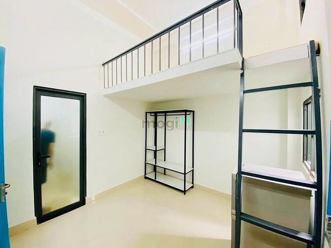 Hình ảnh CĂN HỘ DỊCH VỤ đường Hoà Bình gần Đầm Sen