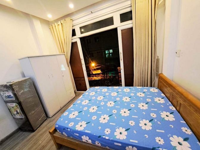 Hình ảnh STUDIO bancol full nội thất đường lạc Long quân