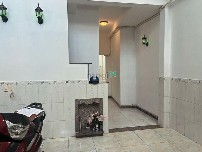 Hình ảnh NHÀ HOT Sát Võ Văn Ngân, ngang 4.9, 3 Tầng, 3.65 tỷ