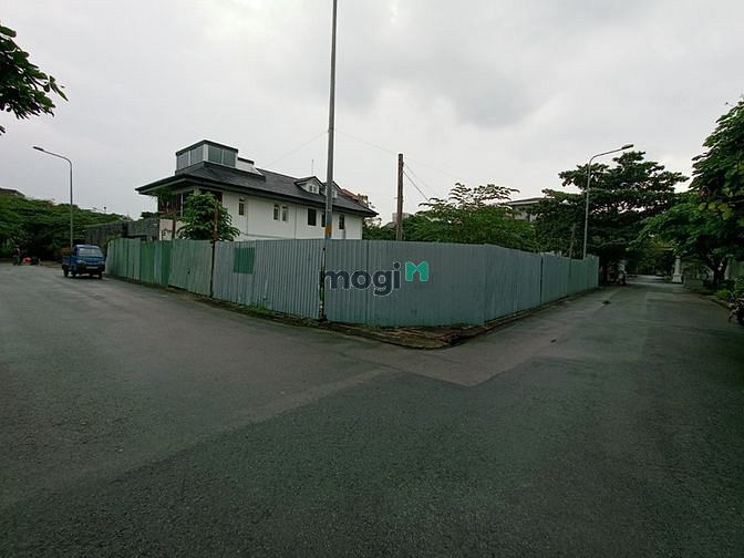 Hình ảnh Bán đất đẹp góc 2 MT sát sông Sài Gòn, Dt: 22x24m (521m2). Giá: 140 tỷ