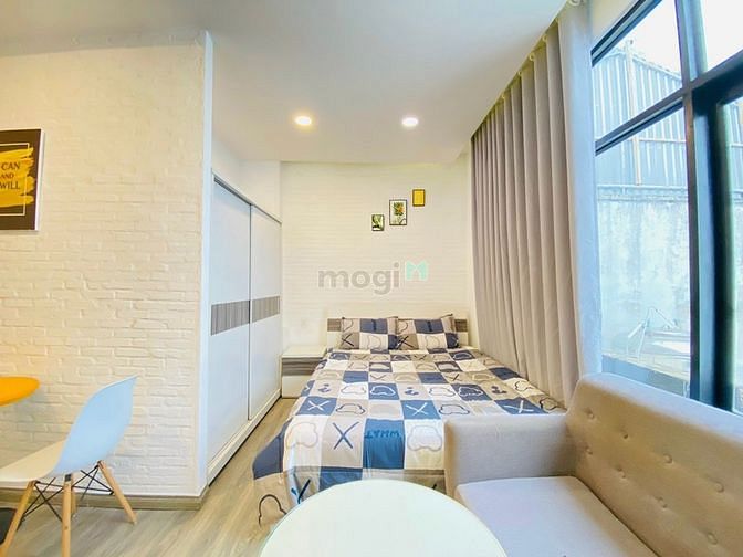 Hình ảnh Penthouse trung tâm q1 cửa sổ lớn