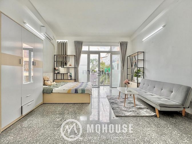 Hình ảnh Mb6623 nạp rút nhanh chóng studio vách ngăn, ban công, kế bên Etown