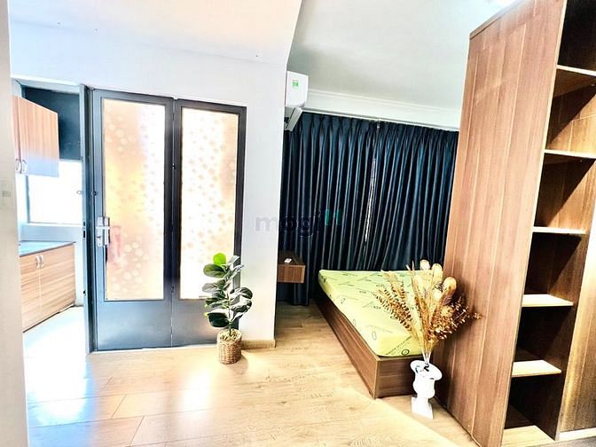 Hình ảnh Phòng Studio Full Nội thất Cửa sổ Lớn Quận 1 Giá Hạt Dẻ