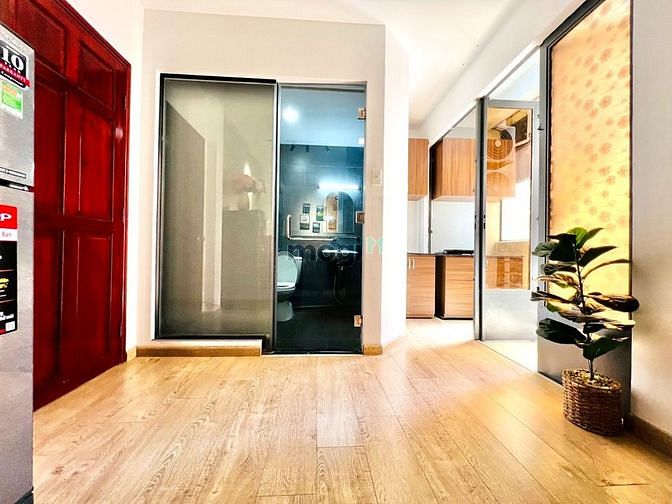 Hình ảnh Phòng Studio Full Nội thất Cửa sổ Lớn Quận 1 Giá Hạt Dẻ