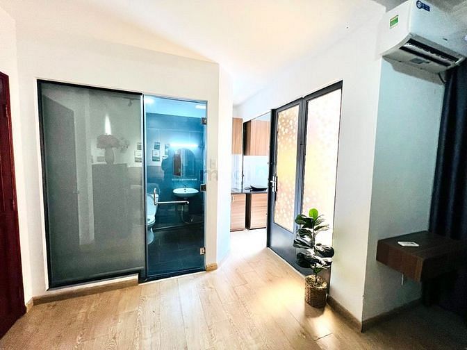 Hình ảnh Phòng Studio Full Nội thất Cửa sổ Lớn Quận 1 Giá Hạt Dẻ