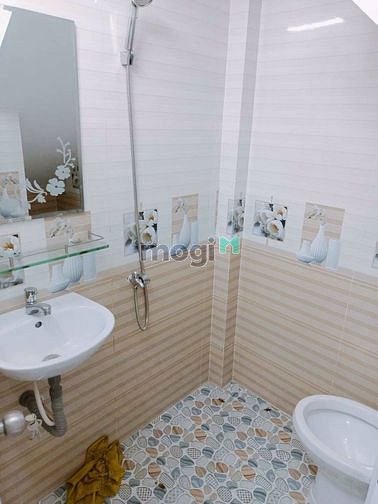 Hình ảnh Nhà Miếu Gò Xoài 1 trệt 1 lửng 1 lầu 2PN 2WC