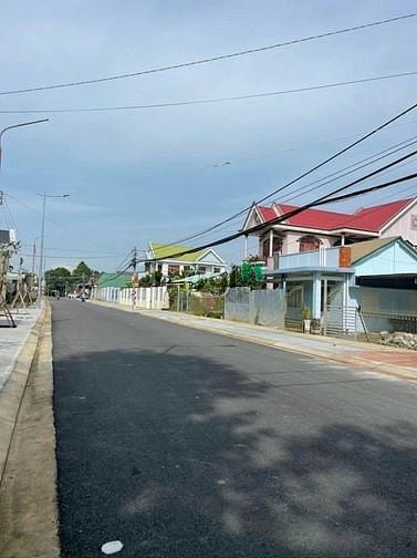 Hình ảnh ⛔ Nhà MT ở + kinh doanh- DT: 5.7 x 27m, 4 TỶ-THÁI VĂN LUNG-TP. Bà Rịa