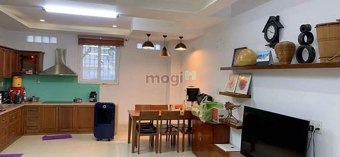 Hình ảnh Bán biệt thự quận tân bình giá bất ngờ