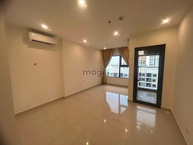 Hình ảnh Cho thuê căn studio có rèm 4tr tại Vinhomes Quận 9