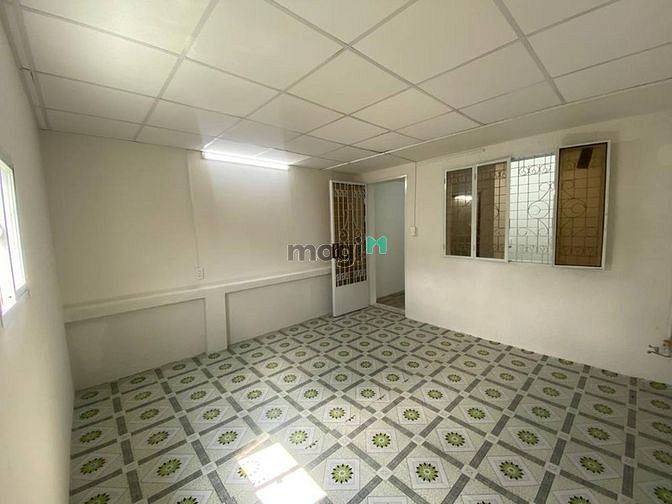 Hình ảnh cho thuê phòng đẹp rộng rãi tại hẻm 196 Cộng Hòa