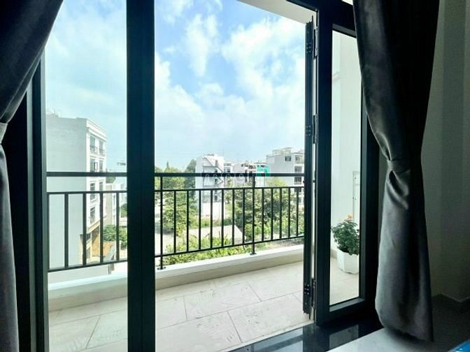 Hình ảnh phòng ban công sát đồng văn cống siêu ưu đãi