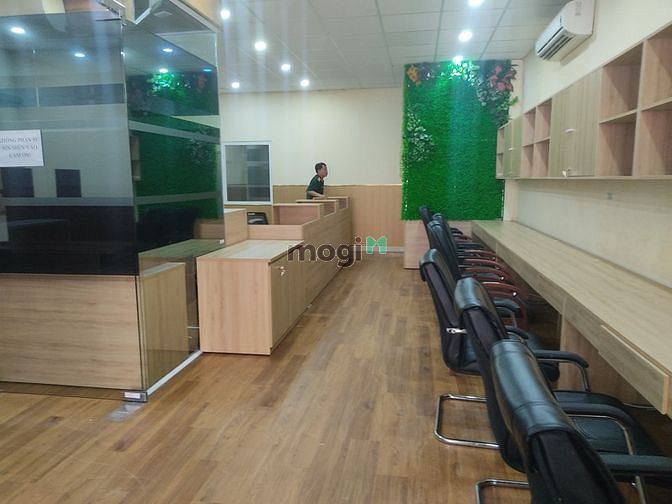 Hình ảnh Cho thuê nhà 426C Võ Văn Tần, Quận 3 gần ngã 3 Cao Thắng