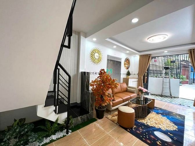 Hình ảnh BÁN NHÀ 2TỶ260 SHR Gần Chợ Phạm Thế Hiển