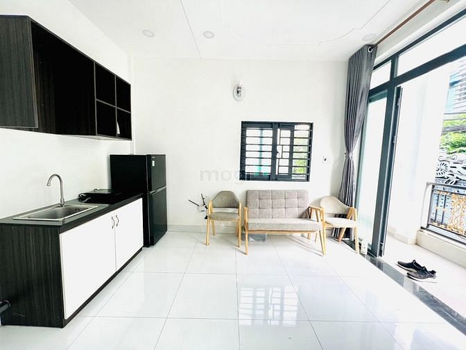 Hình ảnh Mb6623 nạp rút nhanh chóng studio ban công lớn ngay sát bên ngã tư Phú Nhuận