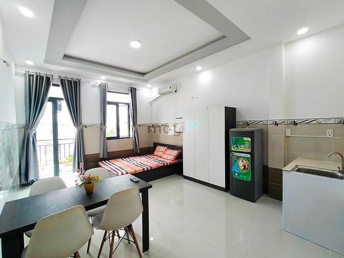 Hình ảnh Phòng Ban công diện tích rộng Tân Phú
