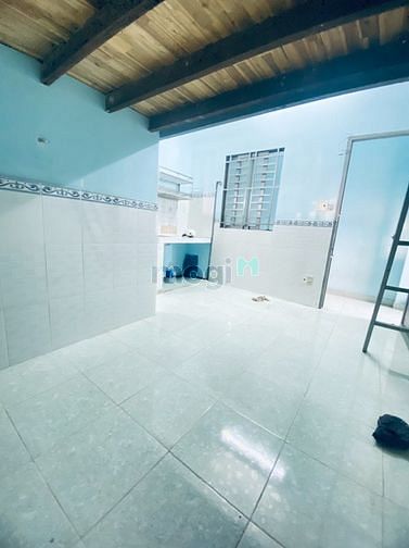 Hình ảnh Phòng trọ gác lững Quận Tân Phú cho thuê