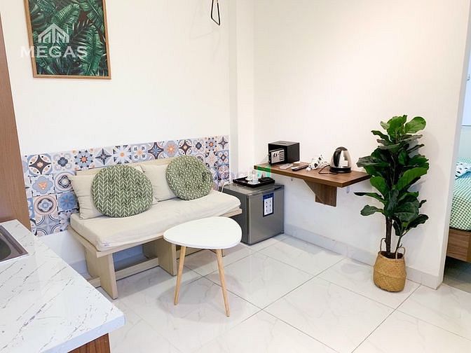 Hình ảnh 1 Phòng Ngủ - Ban công - Lê Thị Riêng Quận 1
