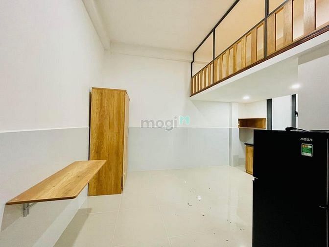 Hình ảnh Cho thuê CHDV giá rẻ có gác ngay sân bay 30m2