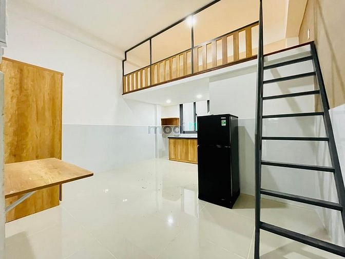 Hình ảnh Cho thuê CHDV giá rẻ có gác ngay sân bay 30m2