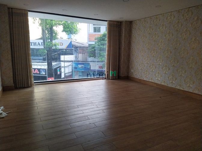 Hình ảnh Mặt Tiền Q3 - Đường 2 Chiều Hầm 6 Lầu cần cho thuê