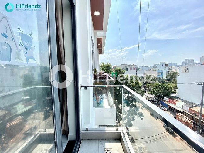 Hình ảnh HiFriendz hỗ trợ cọc CH cửa sổ/ban công có Vinmart sát PMH