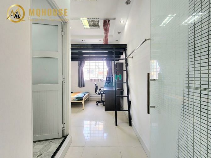 Hình ảnh Duplex cửa sổ lớn đường Lạc Long Quân