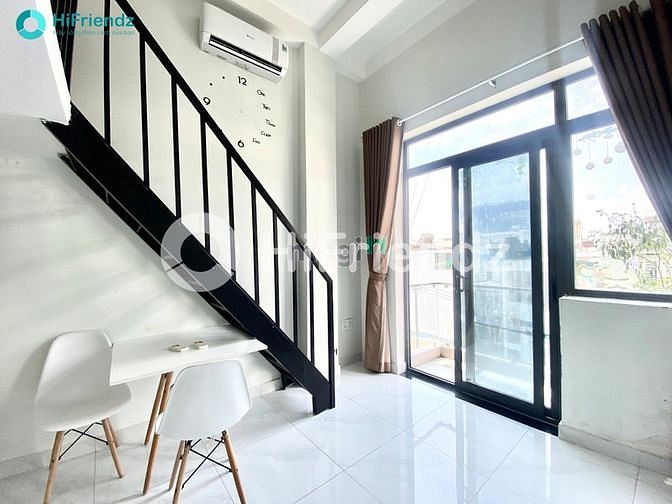 Hình ảnh HiFriendz hỗ trợ cọc CH cửa sổ/ban công có Vinmart sát PMH