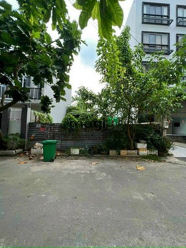 Hình ảnh Cần bán gấp lô đất Bùi Tá Hán, An Phú, Q 2, Dt: 10x20m, giá 155tr/m2
