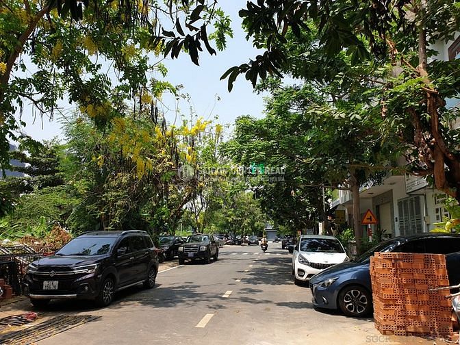 Hình ảnh Bán gấp đất biệt thự 385m2 phía bờ sông đường Trần Não, Giá: 136tr/m2