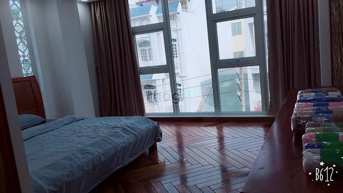Hình ảnh Cho thuê nhà 8x18 đường Cộng hòa, Phường 13, Quận Tân Bình
