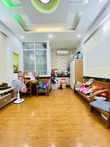 Hình ảnh Bán nhà hẻm xe hơi Hoàng Bật Đạt, P 15, Tân Bình, 76m2, 4 tầng.
