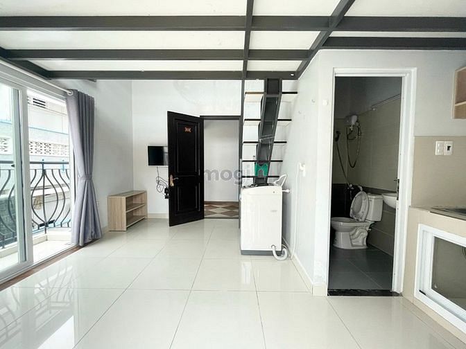 Hình ảnh CHDV CAO CẤP đẹp xinh full nt duplex bancol  GIÁ RẺ gần TT quận 7