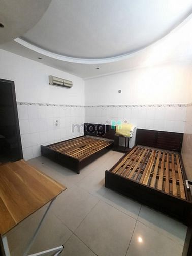 Hình ảnh cho thuê phòng khách sạn bình dân 2.5tr ở được 3 đến 4 người