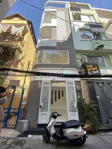 Hình ảnh Cho thuê nhà nguyên căn mới xây Phan Văn Trị, Quận 5