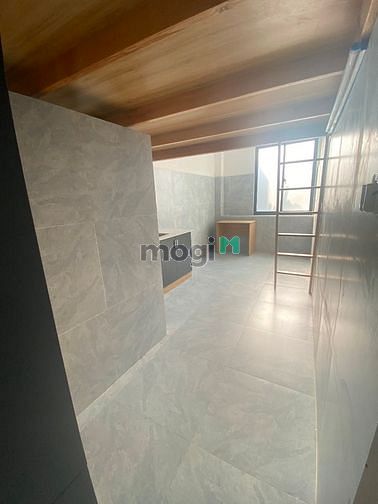 Hình ảnh Phòng ban công có gác full nội thất Lê Đức Thọ
