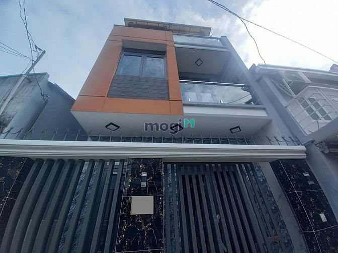 Hình ảnh Gần chợ An Nhơn, hẽm xe hơi, nhà 4 tầng mới đẹp vào ở ngay