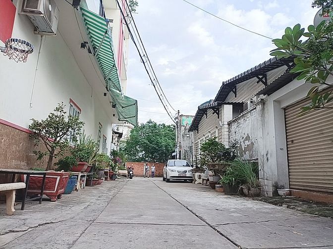Hình ảnh Bán đất hẻm xe tăng Trương Phước Phan Binh Tân 4x18