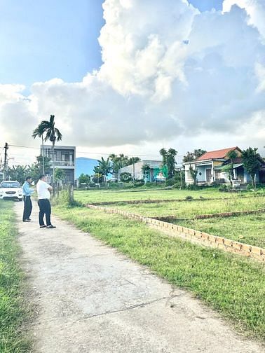Hình ảnh 194m2 đường bê tông 5m5 giáp chợ lệ trạch Hòa Tiến view lúa thoáng mát