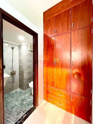 Hình ảnh Studio full bội thất, mới xây ngay cầu Sài Gòn