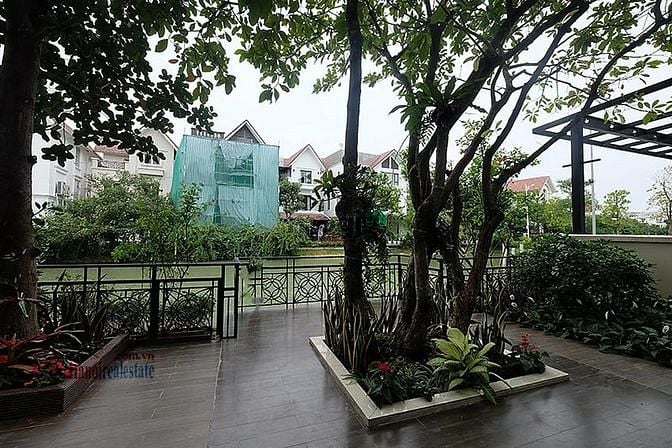 Hình ảnh Biệt thự 330m2 Ciputra cách đường Võ Chí Công 200m