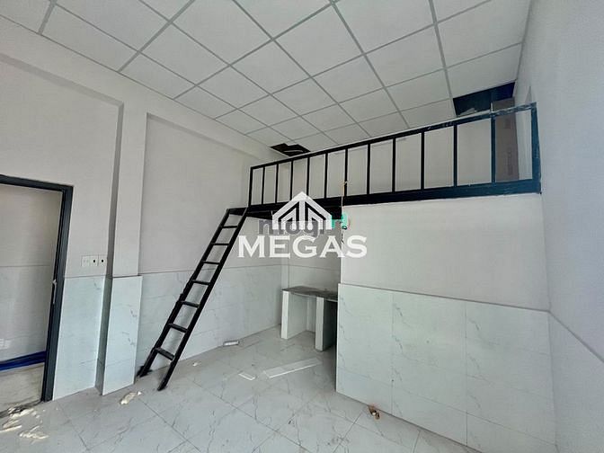 Hình ảnh Phòng trọ mới sẵn máy lạnh có cửa sổ thoáng mát