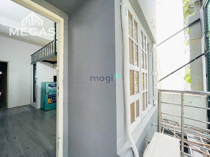 Hình ảnh Mb6623 nạp rút nhanh chóng duplex ban công,Ngay chợ Hòa Bình Quận 5