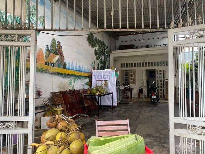 Hình ảnh Bán nhà mặt tiền đường Dã Tượng, thuộc phường Tam Hoà - DT: 5,4x35,8
