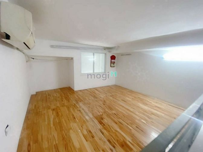 Hình ảnh Cho thuê phòng gác đứng được ngay Nguyễn Thị Thập quận 7