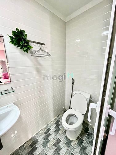 Hình ảnh CHDV cao cấp tại Đường Bến Vân Đồn - Quận 4