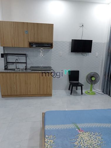 Hình ảnh Trống 1 Phòng Studio Ban Công Đầy Đủ Nội Thất, Giá Sinh Viên