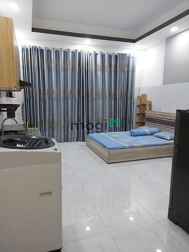 Hình ảnh Trống 1 Phòng Studio Ban Công Đầy Đủ Nội Thất, Giá Sinh Viên