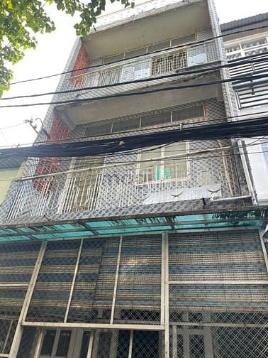 Hình ảnh cho thuê nhà nguyên căn cách mạng tháng tám quận 10