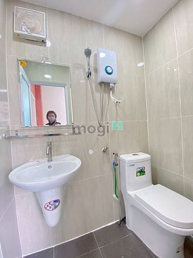 Hình ảnh CHDV 1PN Ban công_Đầy đủ NT tại Q4 gần cầu Kênh Tẻ