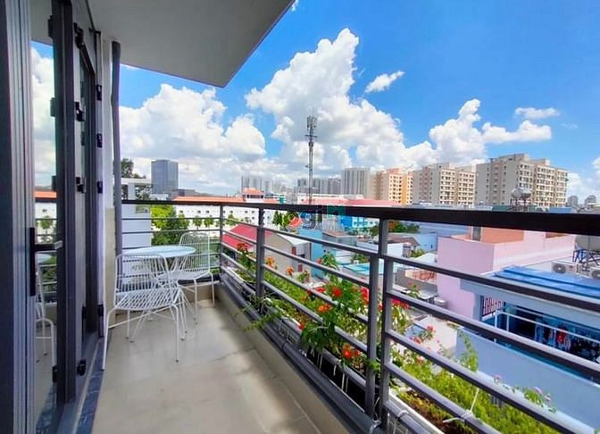 Hình ảnh CHDV Studio Ban công đẹp_Full NT mới tại Q.7 gần Crescent Mall